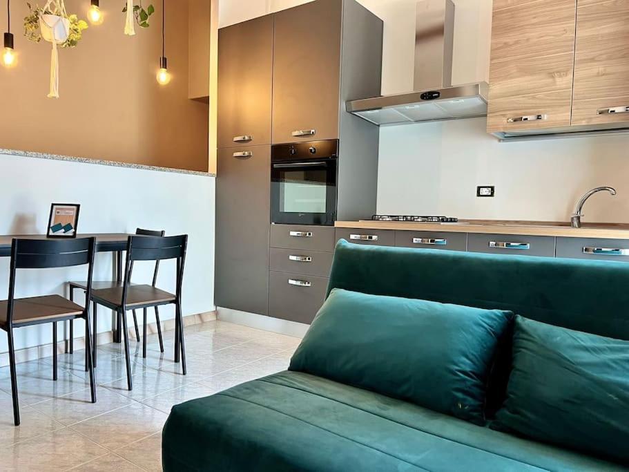 Ottanio Lake Apartment Pisogne Bagian luar foto